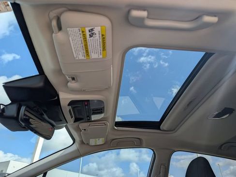 Certified 2026 Subaru Crosstrek 2.5i Premium AWD/4WD image 19