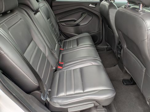 Used 2019 Ford Escape SEL image 13