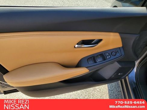 New 2025 Nissan Sentra SV w/ SV Premium Package image 11