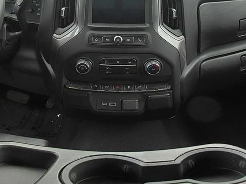 Used 2021 Chevrolet Silverado 1500 Custom AWD/4WD image 26