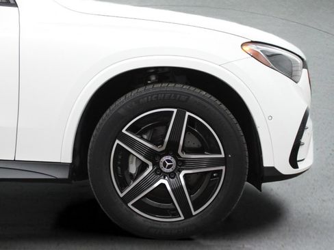 Used 2024 Mercedes-Benz GLC 300 image 14