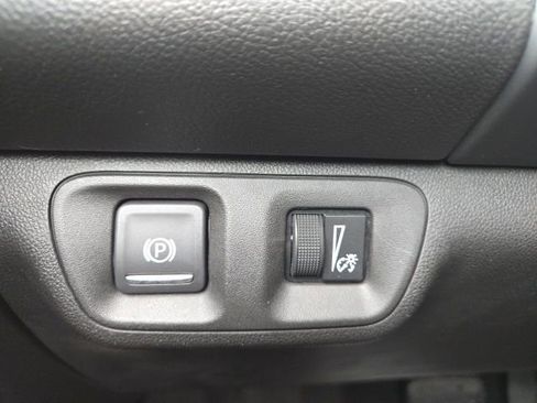 Used 2019 GMC Acadia SLE image 27