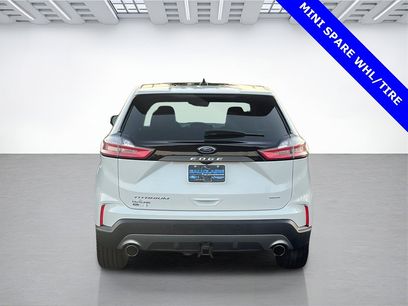 Certified 2022 Ford Edge Titanium w/ Class II Trailer Tow Package