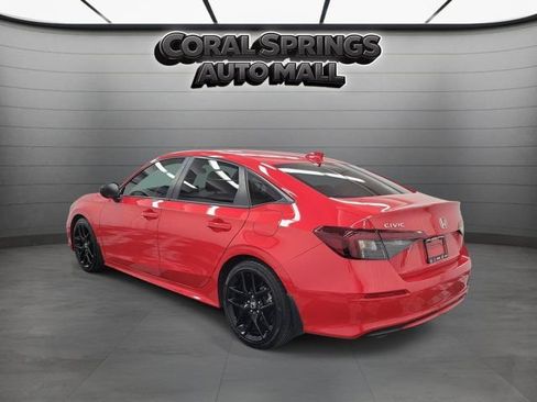 Certified 2025 Honda Civic Sport image 4