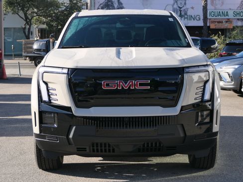 New 2026 GMC Sierra EV Elevation image 8