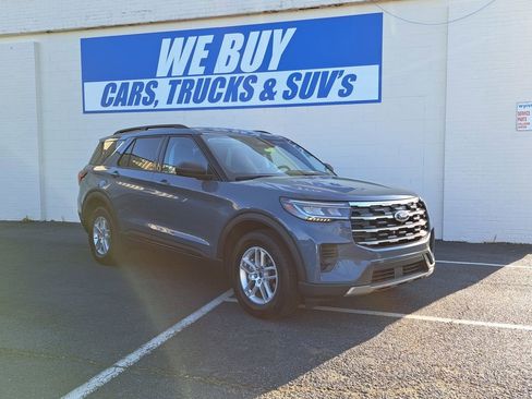 New 2026 Ford Explorer Active image 1