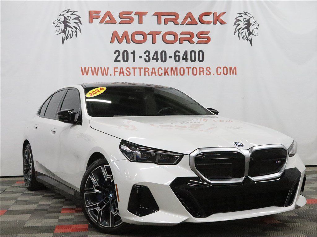 Used 2024 BMW i5 M60 w/ Premium Package AWD/4WD image 3