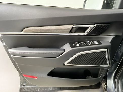 Used 2022 Kia Telluride EX w/ EX Premium Package image 33