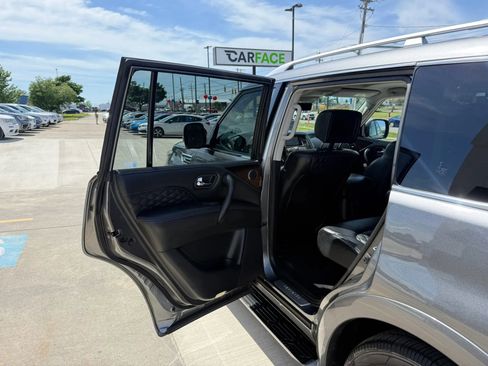 Used 2019 INFINITI QX80 Luxe w/ Proactive Package AWD/4WD image 22