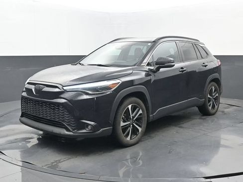 Used 2023 Toyota Corolla Cross AWD Hybrid w/ Convenience Package image 8