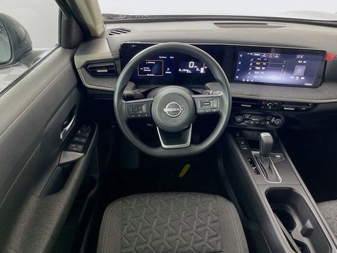 New 2026 Nissan Kicks SV image 16