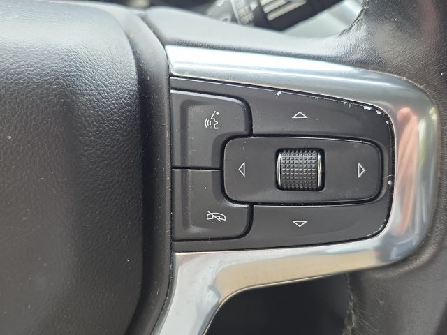 Used 2020 Chevrolet Blazer LT FWD image 17