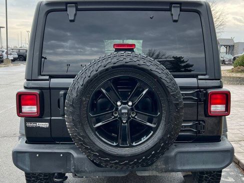 Used 2020 Jeep Wrangler Unlimited Sport image 7