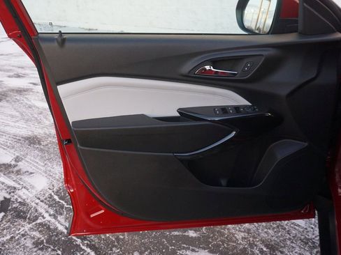 New 2026 Chevrolet Trax LT image 21