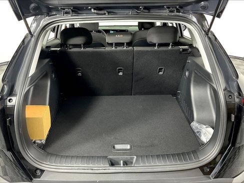 Certified 2026 Hyundai Kona SE FWD image 35