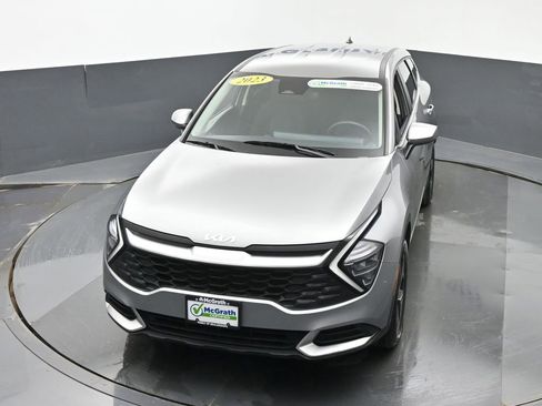 Used 2023 Kia Sportage LX image 28