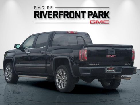 Used 2018 GMC Sierra 1500 Denali w/ Denali Ultimate Package AWD/4WD image 5