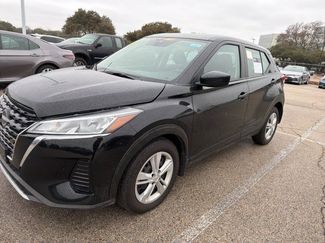 Used 2024 Nissan Kicks S video 1