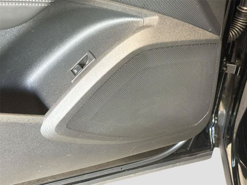 Certified 2025 Audi Q5 Premium w/ Convenience Package AWD/4WD image 19