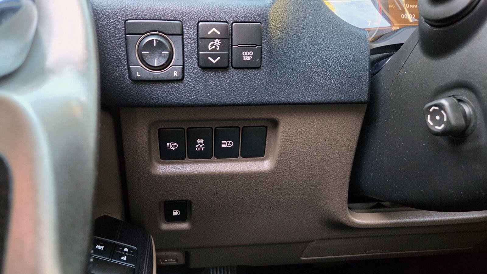 Used 2020 Lexus GX 460 Premium w/ Premium Package AWD/4WD image 28
