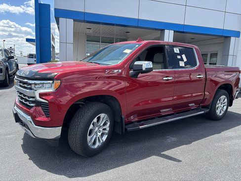 Used 2024 Chevrolet Silverado 1500 LTZ w/ LTZ Premium Package AWD/4WD image 2