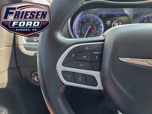 Used 2018 Chrysler 300 Touring w/ Sport Appearance Package RWD image 11