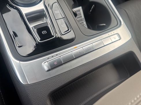 New 2026 Kia Carnival EX image 7