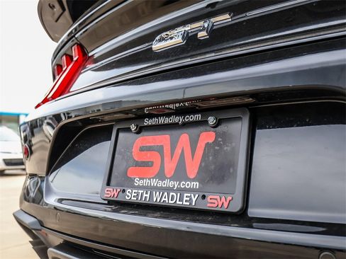 Used 2022 Ford Mustang GT Premium image 11