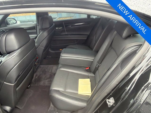 Used 2011 BMW 750Li RWD image 13