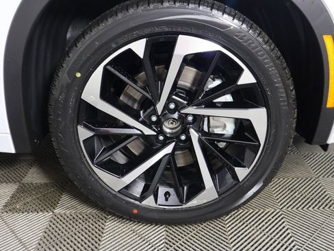 New 2025 Mitsubishi Outlander SEL image 27