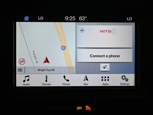 Used 2019 Ford F150 Lariat w/ Equipment Group 502A Luxury image 10