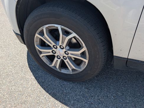Used 2015 GMC Acadia SLT w/ Open Road Package AWD/4WD image 5
