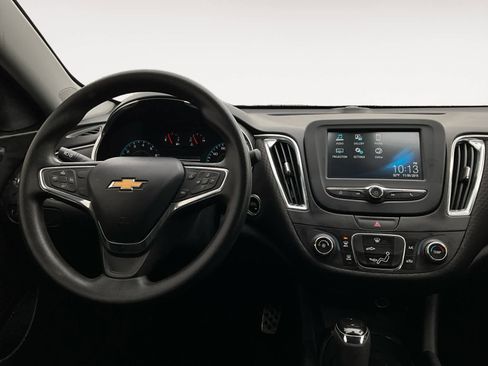 Used 2016 Chevrolet Malibu LT image 12