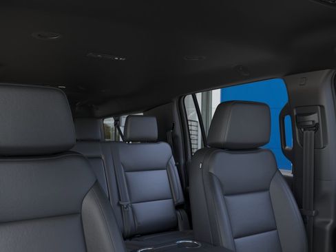 New 2026 Chevrolet Suburban Z71 AWD/4WD image 24