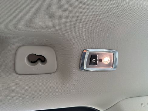 Used 2020 Volvo XC90 T5 Momentum w/ Protection Package Premier image 87