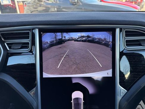 Used 2016 Tesla Model S 60 image 20