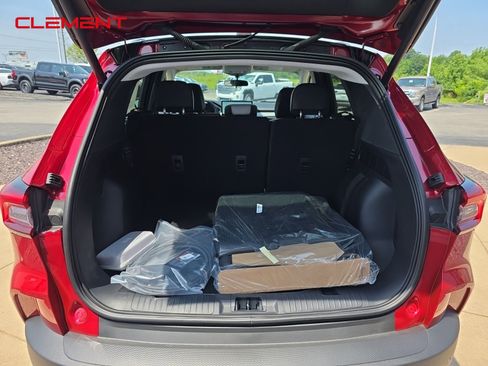 New 2025 Ford Escape SE image 9