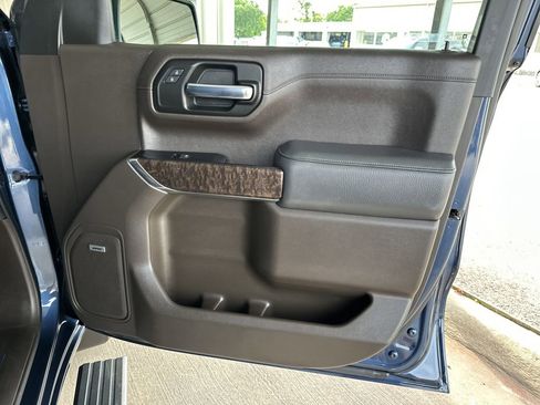Used 2019 GMC Sierra 1500 Denali w/ Denali Ultimate Package AWD/4WD image 37