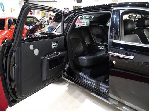 Used 2013 Rolls-Royce Ghost Extended Wheelbase RWD image 25