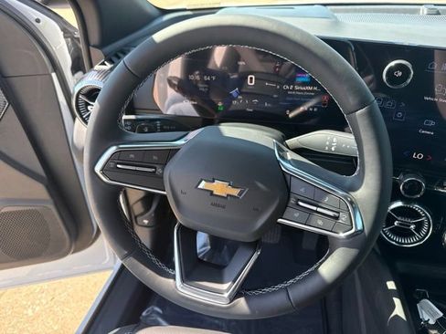 New 2026 Chevrolet Blazer EV LT AWD/4WD image 17