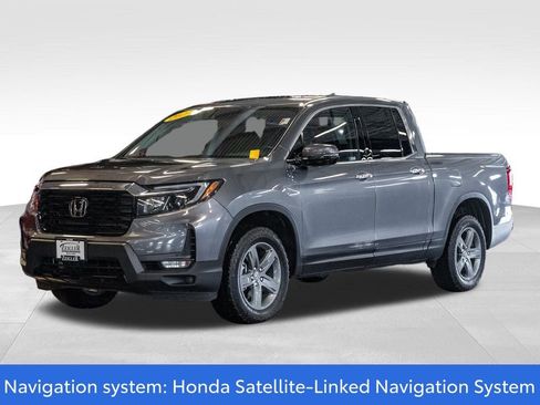 Used 2023 Honda Ridgeline RTL-E image 3
