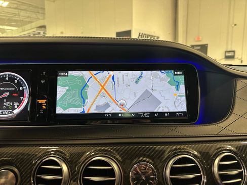 Used 2017 Mercedes-Benz S 63 AMG 4MATIC Sedan image 27
