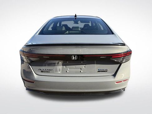 Used 2025 Honda Accord Sport image 5