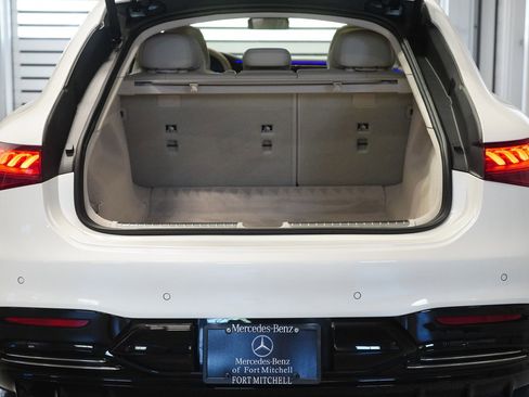 Used 2023 Mercedes-Benz EQS 580 4MATIC Sedan image 30