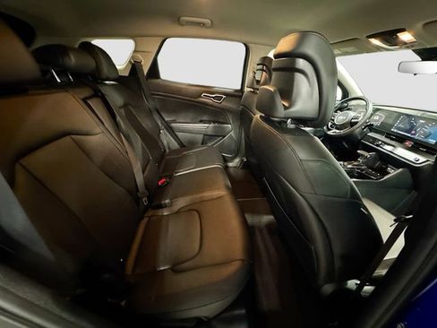 Used 2023 Kia Sportage EX image 27