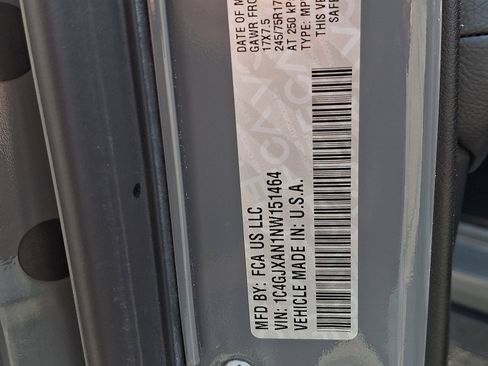 Used 2022 Jeep Wrangler Sport AWD/4WD image 26
