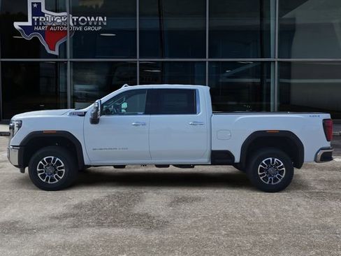 New 2026 GMC Sierra 2500 SLT w/ SLT Convenience Package AWD/4WD image 6