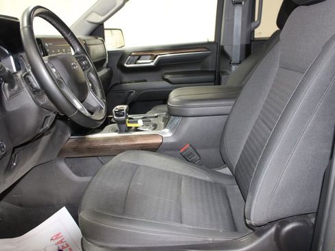Used 2024 Chevrolet Silverado 1500 LT Trail Boss w/ Protection Package AWD/4WD image 23