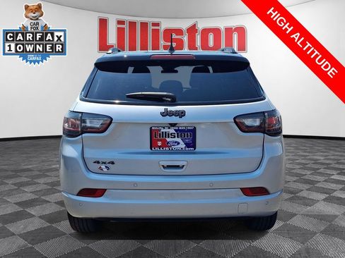Used 2025 Jeep Compass Limited w/ High Altitude Package AWD/4WD image 6