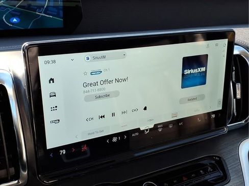 Used 2025 Ford Expedition Max Platinum image 6